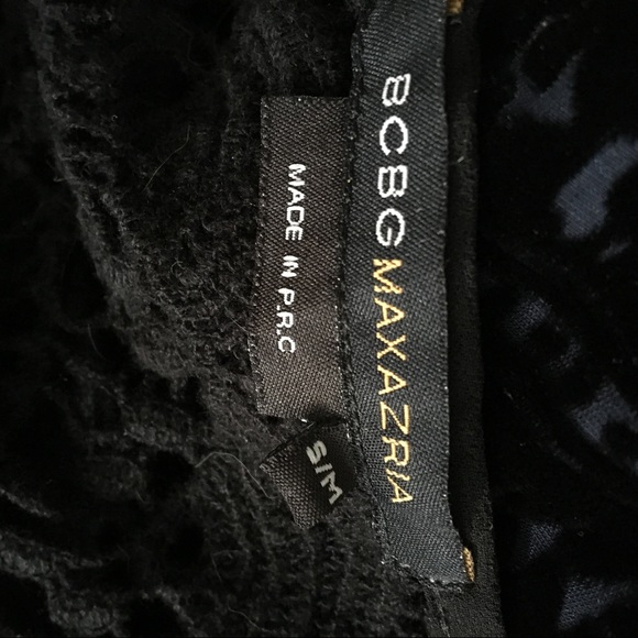 Bcbgmaxazria Black flutter short sleeve crochet top. size small - Picture 6 of 7